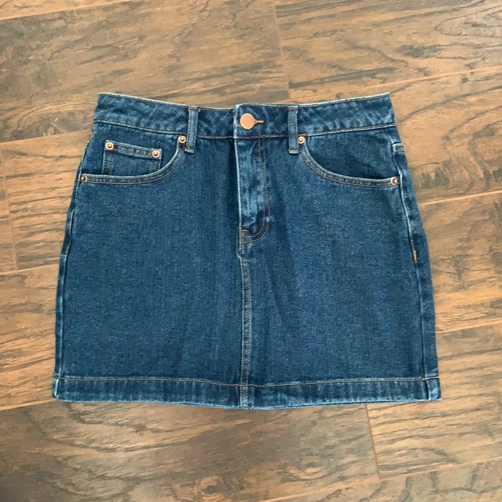 Denim skirt